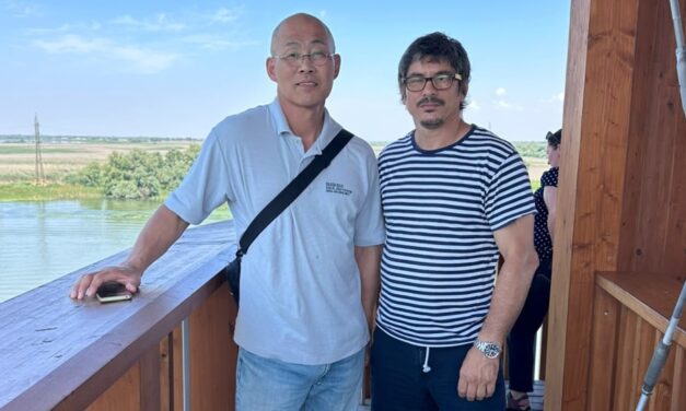 Japonezul Kenichi Osada, preşedintele Federaţiei Internaţionale de Kudo, în vizită la Tulcea: „Îmi doresc ca România să găzduiască într-o zi competiţii importante, precum Campionatul European”
