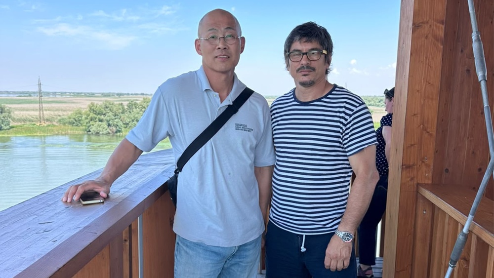 Japonezul Kenichi Osada, preşedintele Federaţiei Internaţionale de Kudo, în vizită la Tulcea: „Îmi doresc ca România să găzduiască într-o zi competiţii importante, precum Campionatul European”