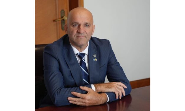 Senatorul Ştefan Borţun s-a afiliat grupului PNL din Senat: „Cred că soluţia este liberalismul, performanţa şi meritocraţia”