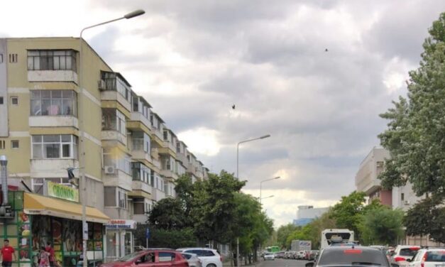 Blocurile fără lift intră în programul „Lift pentru viaţă”. În prima etapă, doar două în municipiul Tulcea