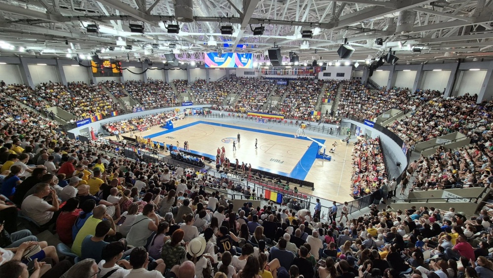 Danubius Arena, neîncăpătoare la meciul România – Portugalia: Unii spectatori nu au mai prins loc în tribune