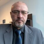 Decanul Baroului Tulcea, Felix Andrei, după atacul asupra ambulanţei din Cluj: „Dezinformarea online nu este o problemă virtuală, ci pune vieţi în pericol”