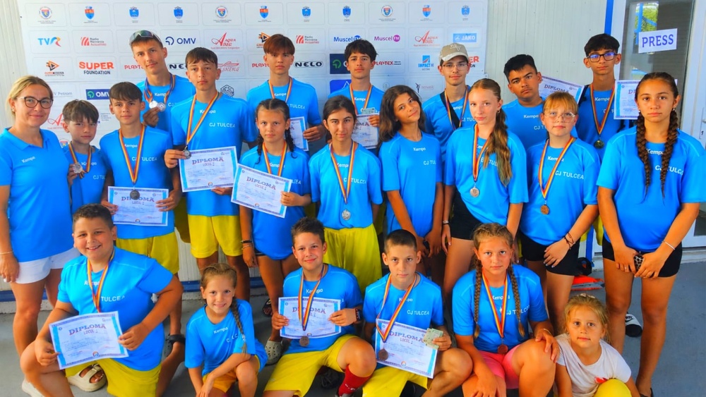 Kaiaciştii tulceni au obţinut zece medalii la Campionatul Naţional al Cluburilor Sportive Şcolare