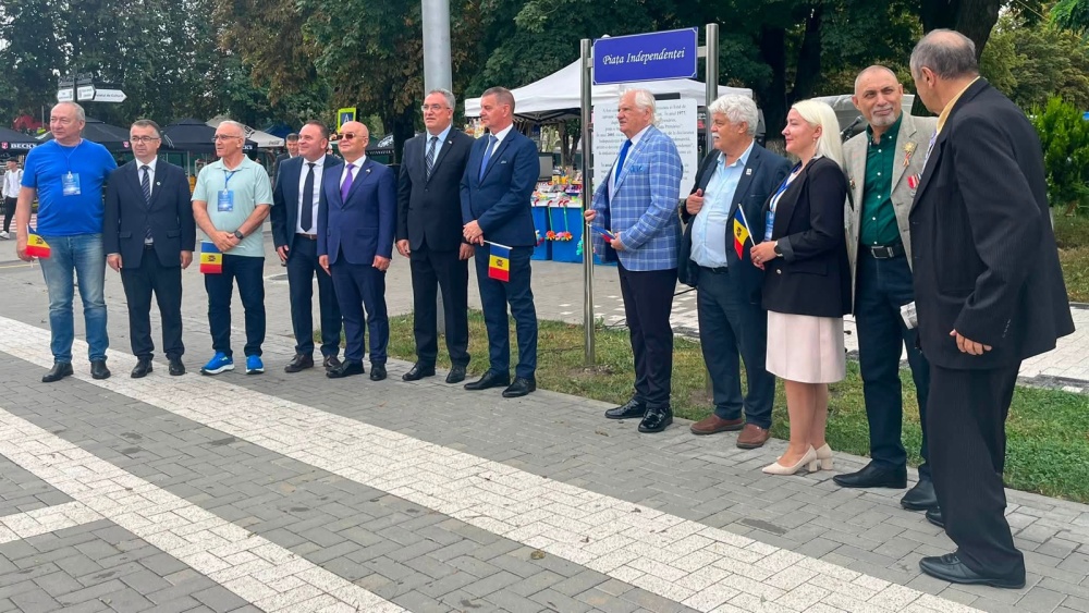 Tulcea şi Ungheni au oficializat relaţia de colaborare printr-un acord de înfrăţire
