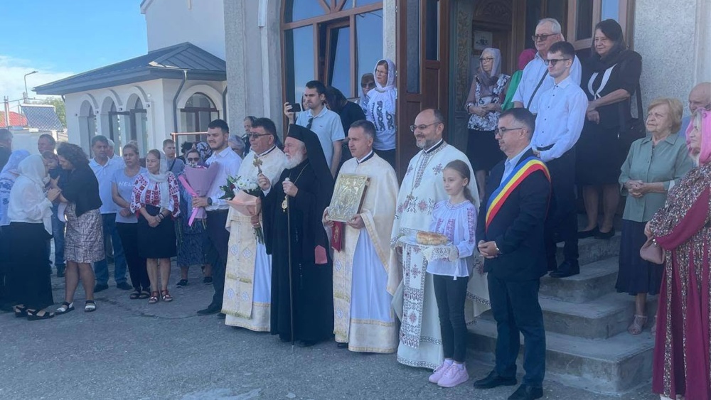 Centrul social al Parohiei „Sfinţii Împăraţi Constantin şi Elena”, binecuvântat la un secol şi jumătate de la prima slujbă