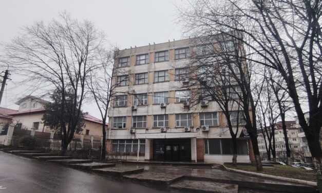 Confecţia SA îşi reduce preţul activului imobiliar cu 20% şi anunţă 10 licitaţii săptămânale
