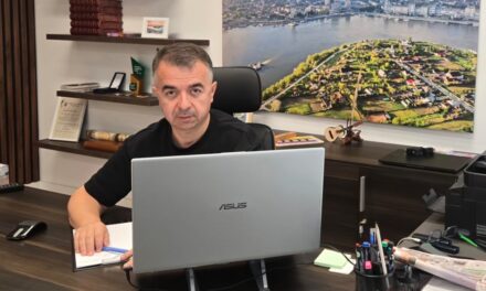 Modificări în bugetul proiectelor europene din Tulcea: Fondurile pentru locuinţele nZEB ale tinerilor, direcţionate către modernizarea transportului public nepoluant
