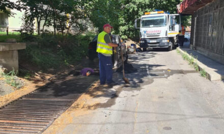 Încep lucrările de întreţinere a canalului pluvial de pe Strada Gării. Aquaserv anunţă intervenţii timp de 2-3 zile