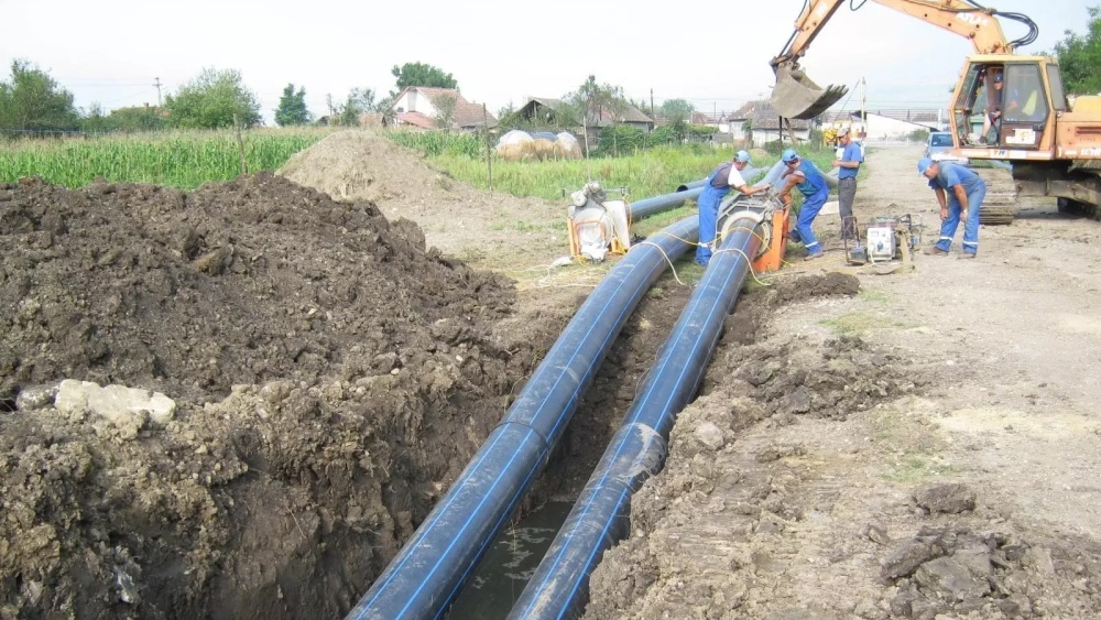 Banii s-au terminat, investiţiile s-au oprit. Primarii din Tulcea cer de urgenţă un Guvern stabil: „Conturile sunt goale, urmează colapsul”