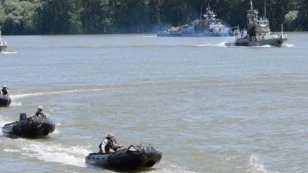 MApN: Exerciţiu cu 350 de militari, peste 20 de nave şi ambarcaţiuni rapide pe braţul Sfântu Gheorghe, la gurile de vărsare ale Dunării