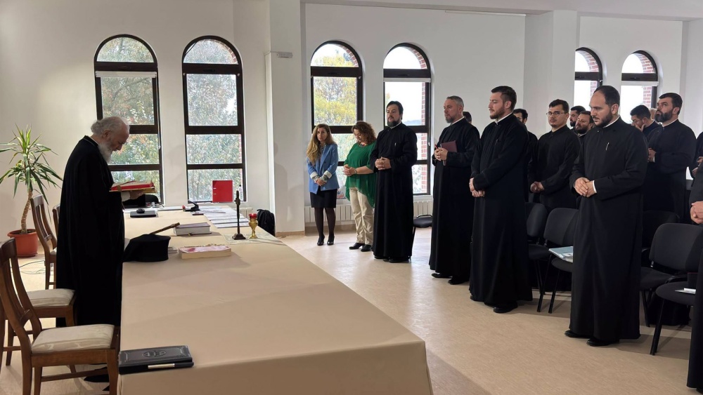 Părintele Ioan Strat, despre preoţii tulceni instruiţi în adicţii: „Oamenii se deschid mai uşor în faţa unui preot decât în faţa unui angajat în uniformă”