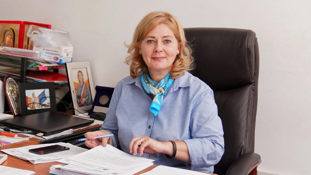 Viceprimarul Andaluzia Luca avertizează: certificatele de stare civilă plastifiate sunt nule şi trebuie înlocuite