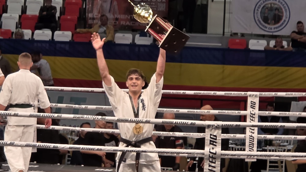 Albert Pănuță l-a învins pe campionul mondial Viktor Vasilev