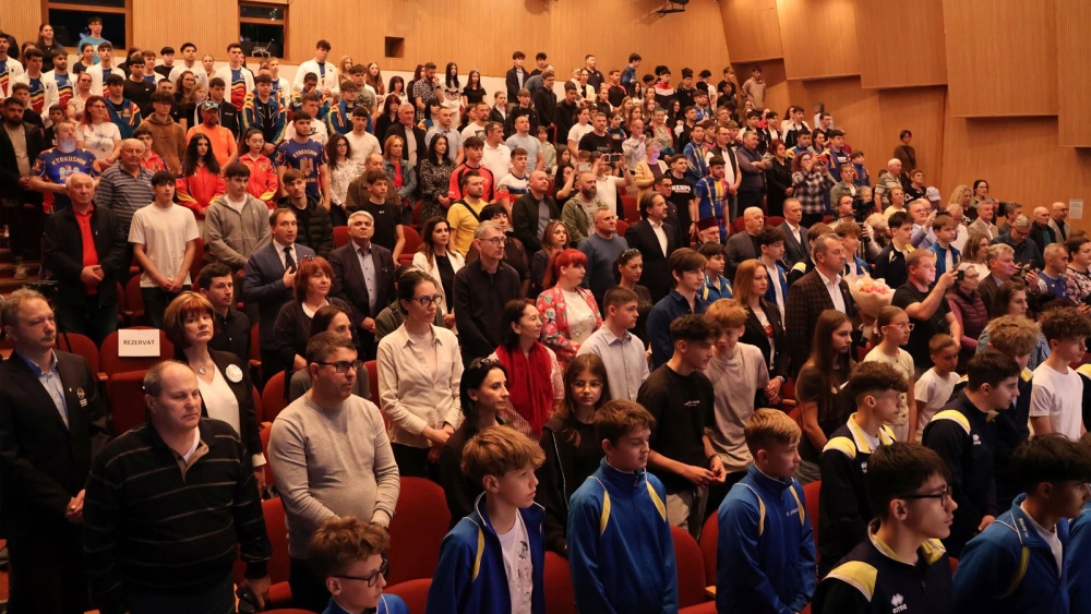 Aproape jumătate de milion de lei pentru campionii tulceni: 170 de sportivi şi antrenori, premiaţi de Consiliul Judeţean pentru performanţele din 2025